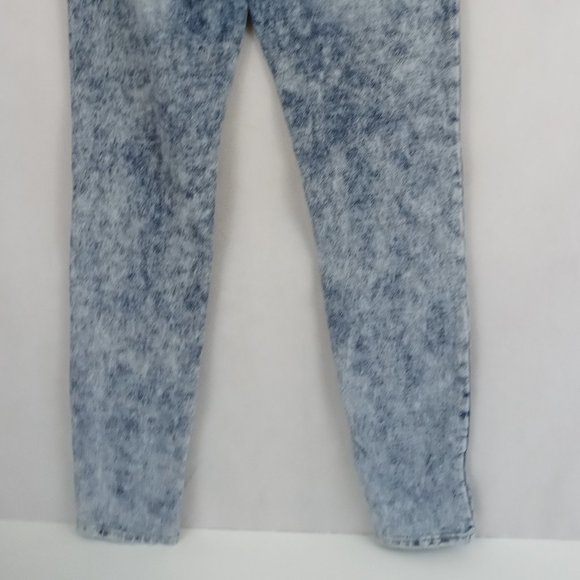 Wallflower Blue White Washed Jeans Size 7 - Picture 5 of 11